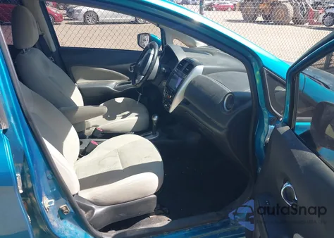 2015 Nissan Versa Note Sv из США, поврежденный, VIN 3N1CE2CP8FL434832